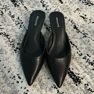 Black Heeled Mule